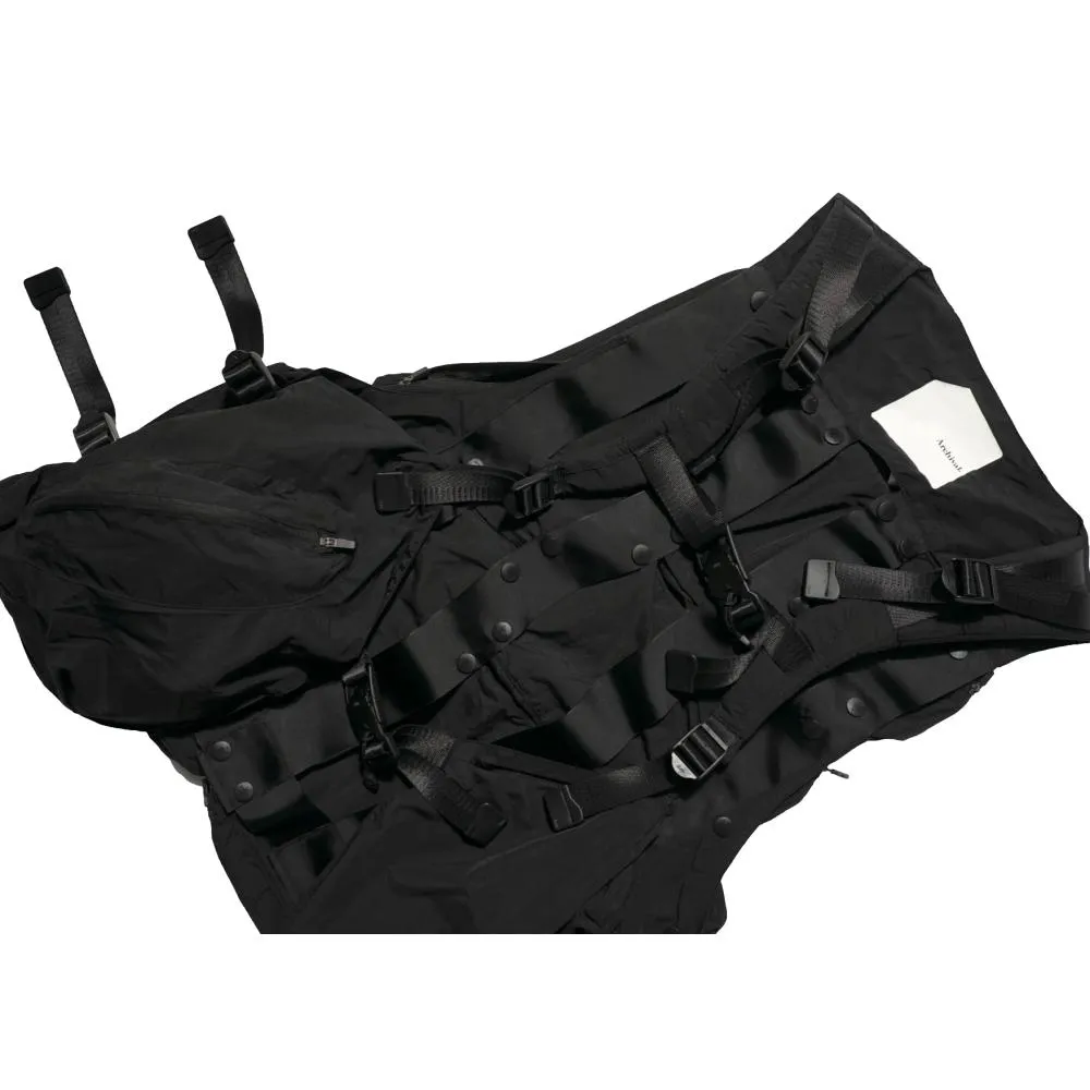 ARCHIVAL REINVENT TEFLON BACKPACK VEST 2.0-BLACK