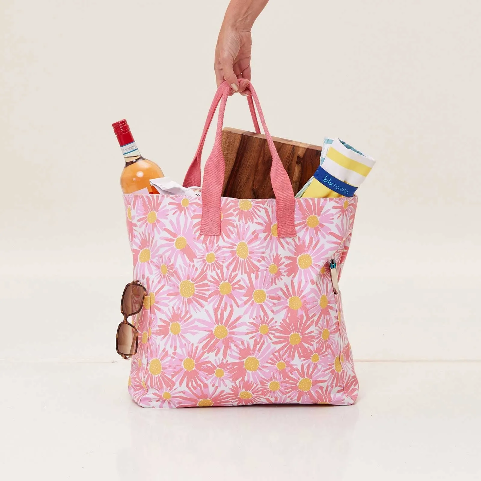 Daisies Pink Carryall Bag