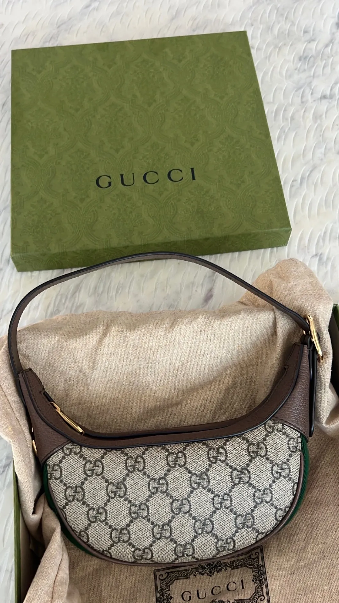 GUCCI Ophidia GG Mini Bag – Luxurious Designer Handbag with Iconic GG Canvas and Elegant Leather Trim