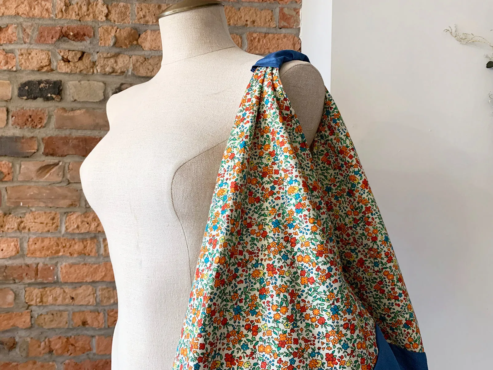 *Handmade* Origami bag | Market bag | Floral (Blue)