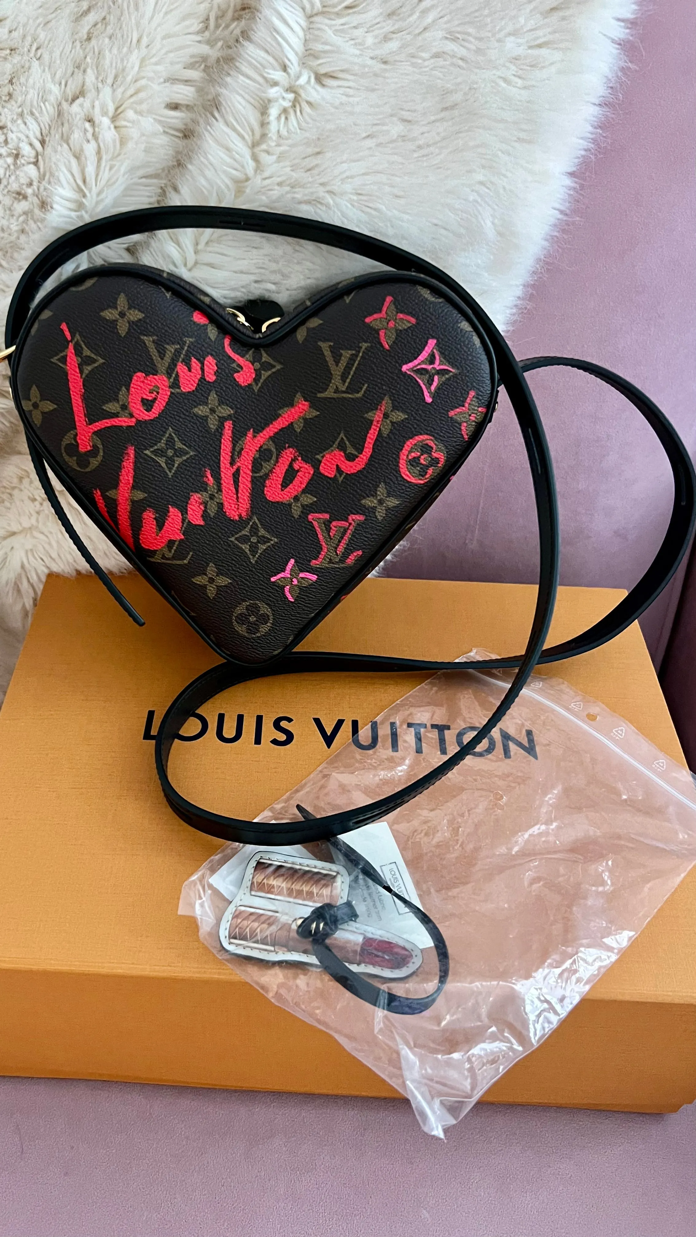 Louis Vuitton Fall In Love Sac de Couer Bag