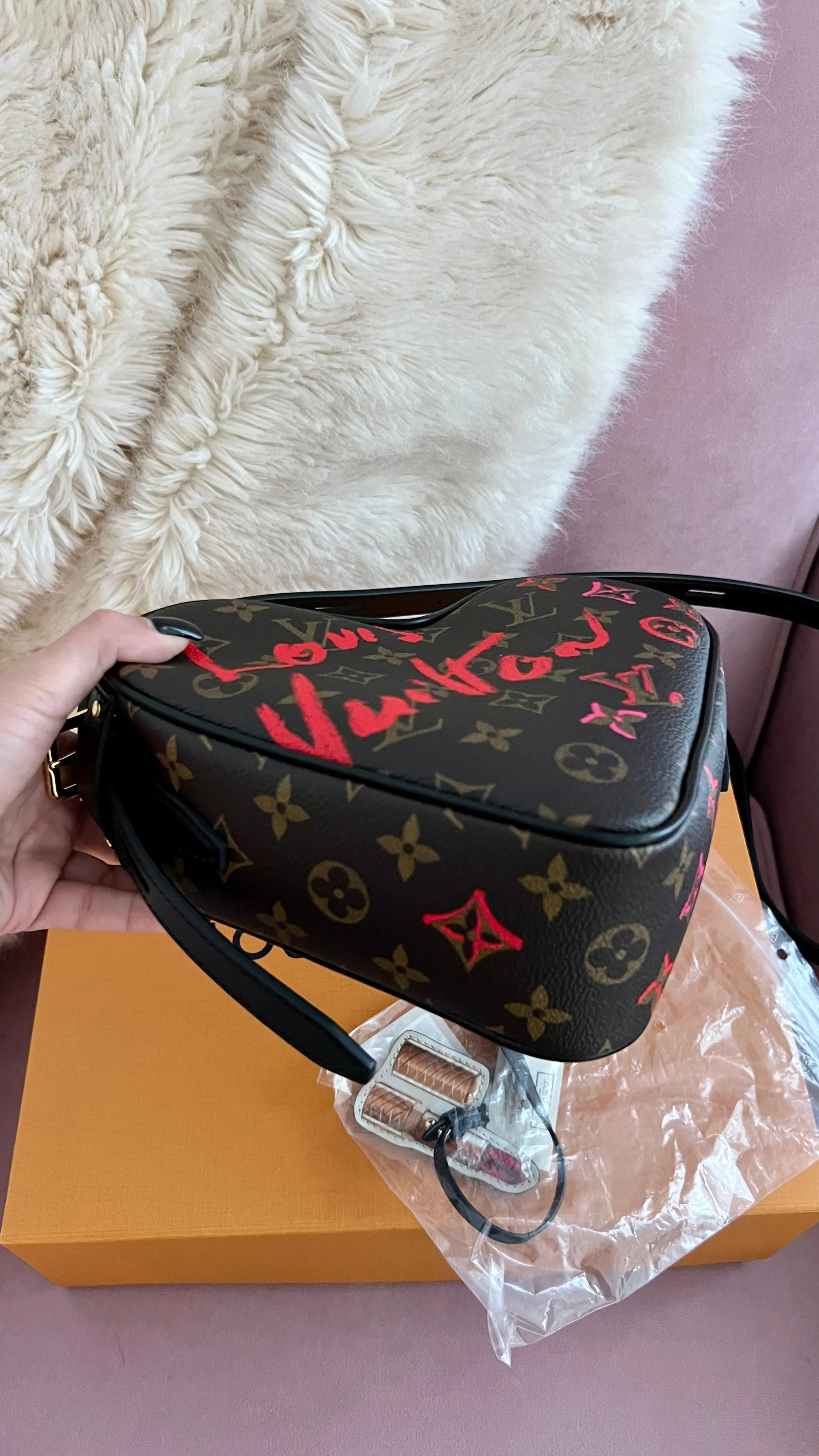 Louis Vuitton Fall In Love Sac de Couer Bag