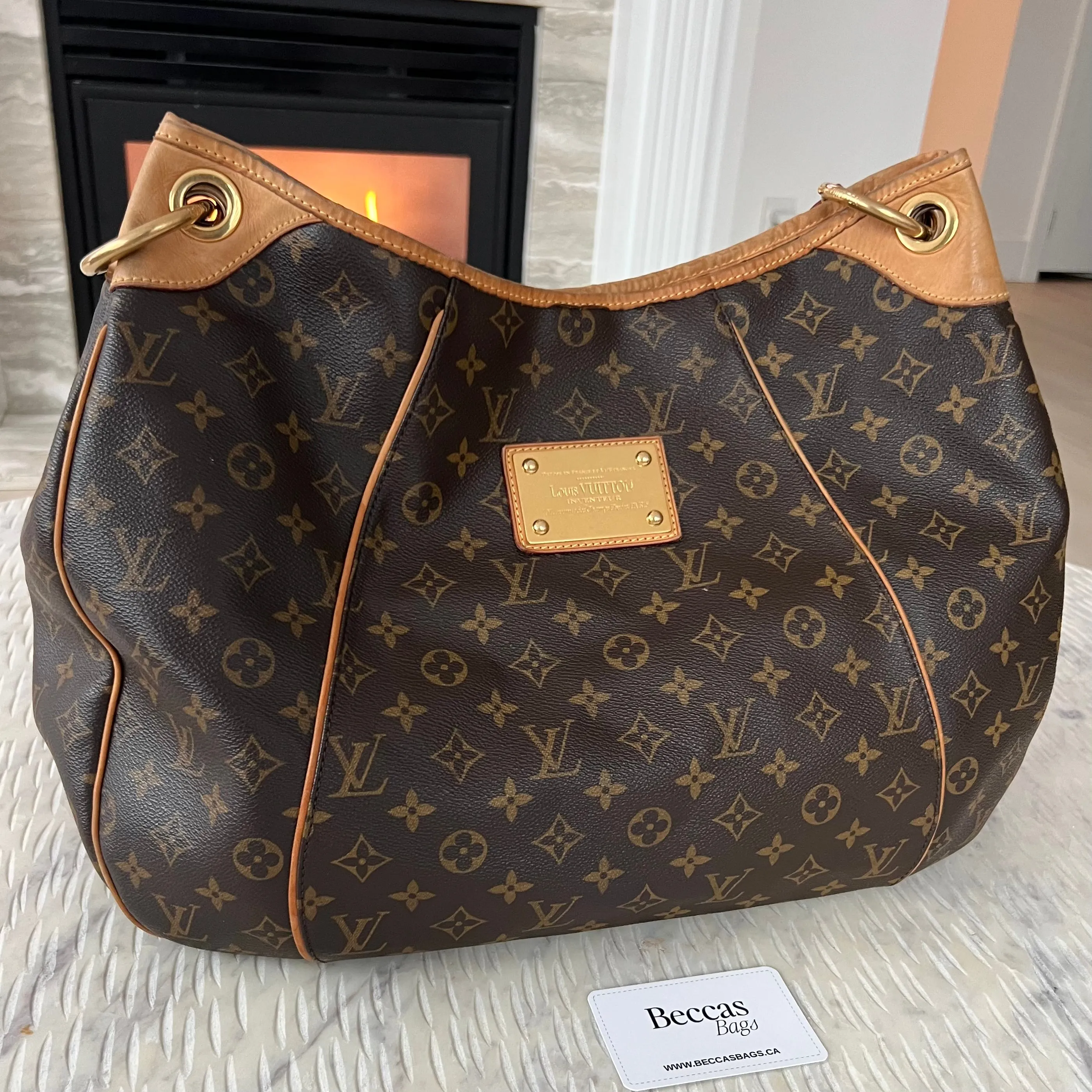 Louis Vuitton Galleria GM Bag