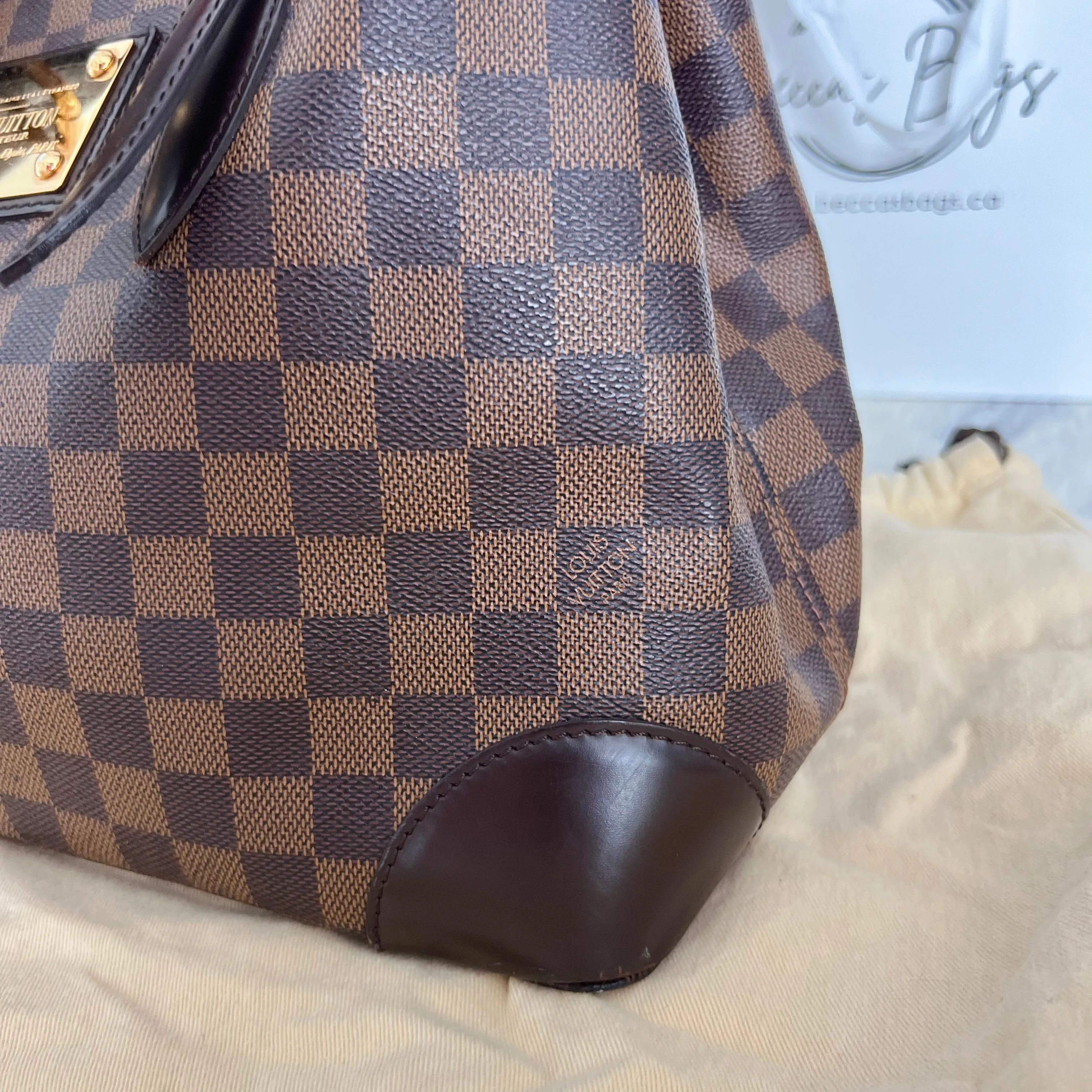 Louis Vuitton Hampstead MM Bag