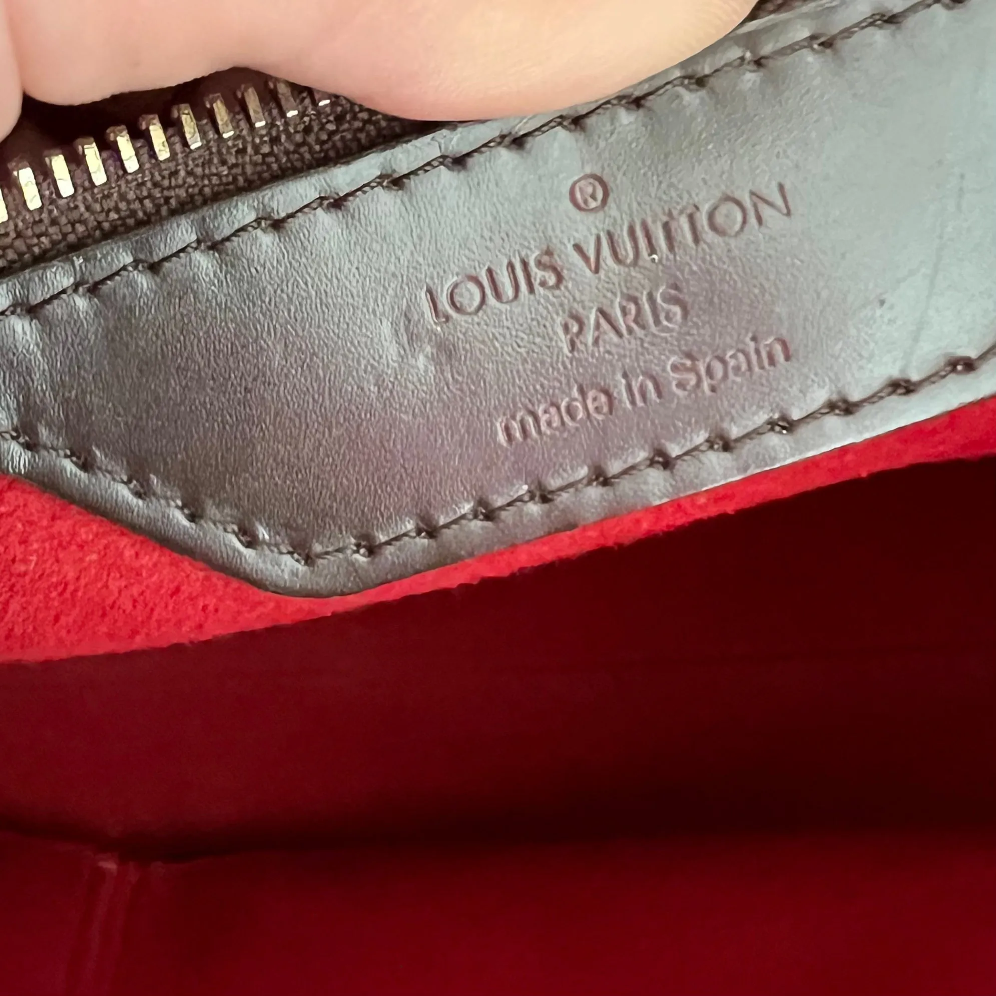 Louis Vuitton Hampstead MM Bag