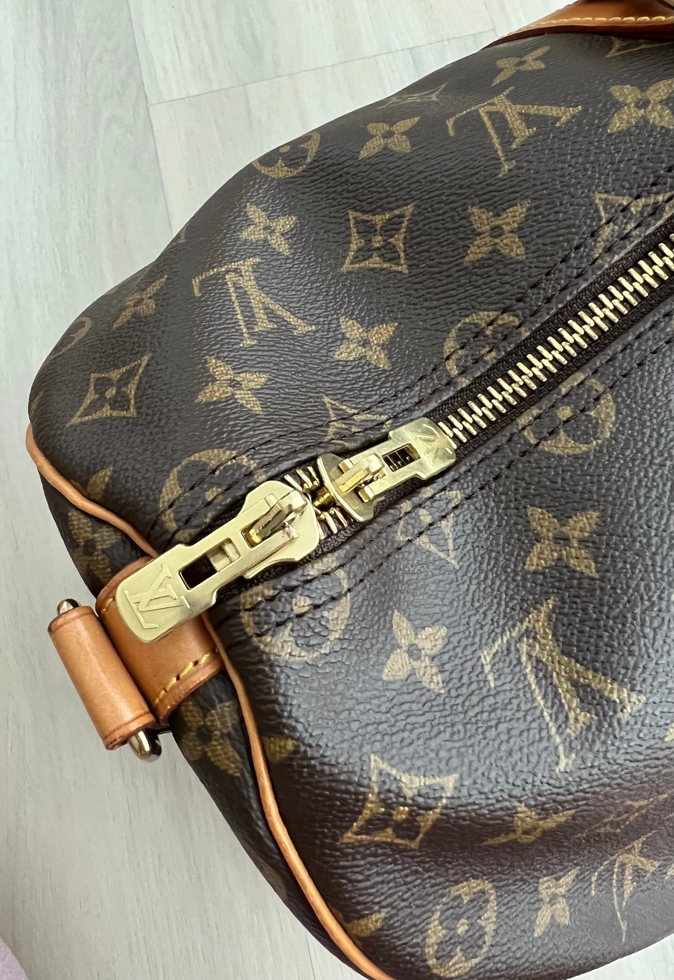 Louis Vuitton Keepall Bandolerie Bag