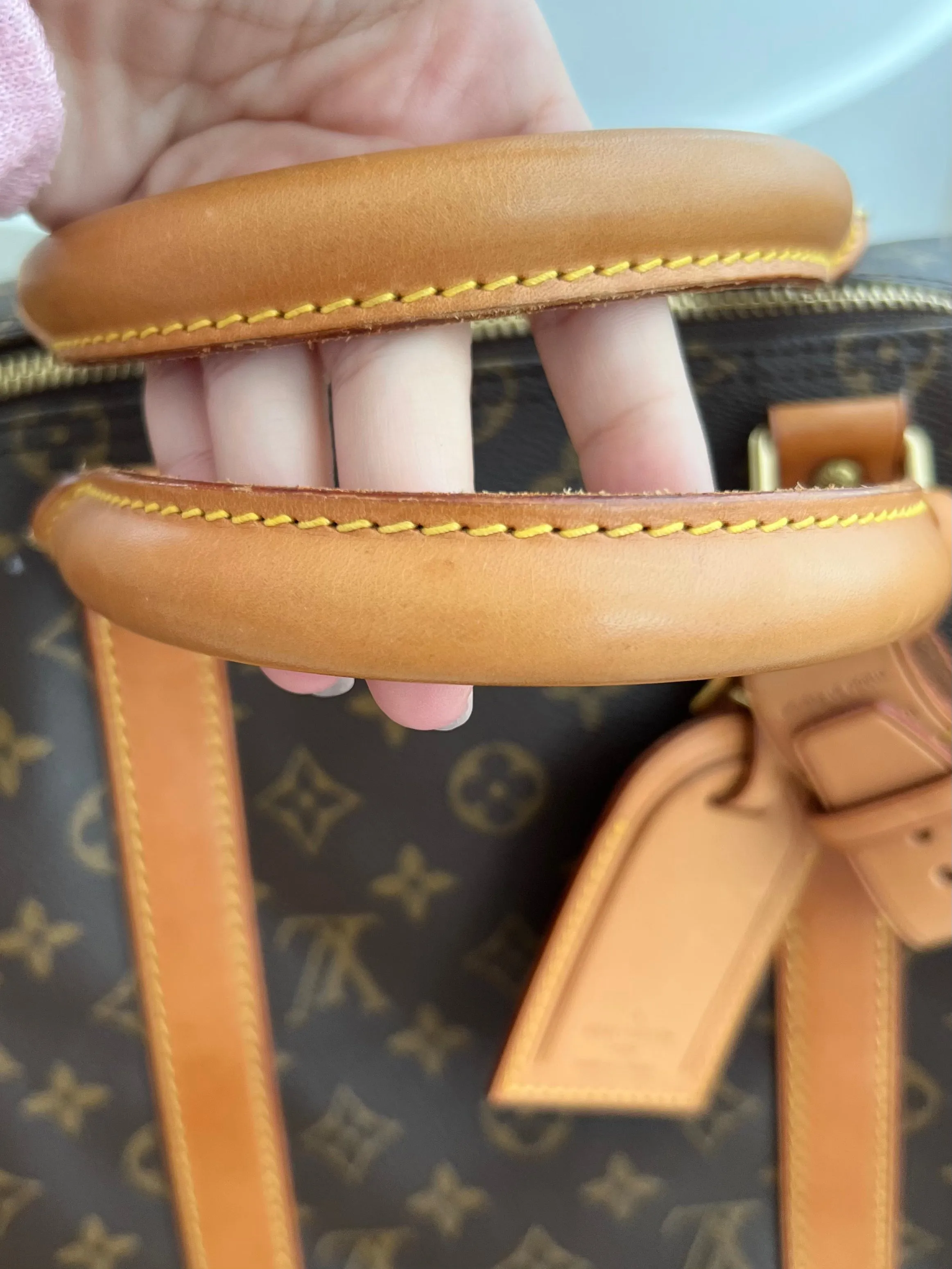 Louis Vuitton Keepall Bandolerie Bag