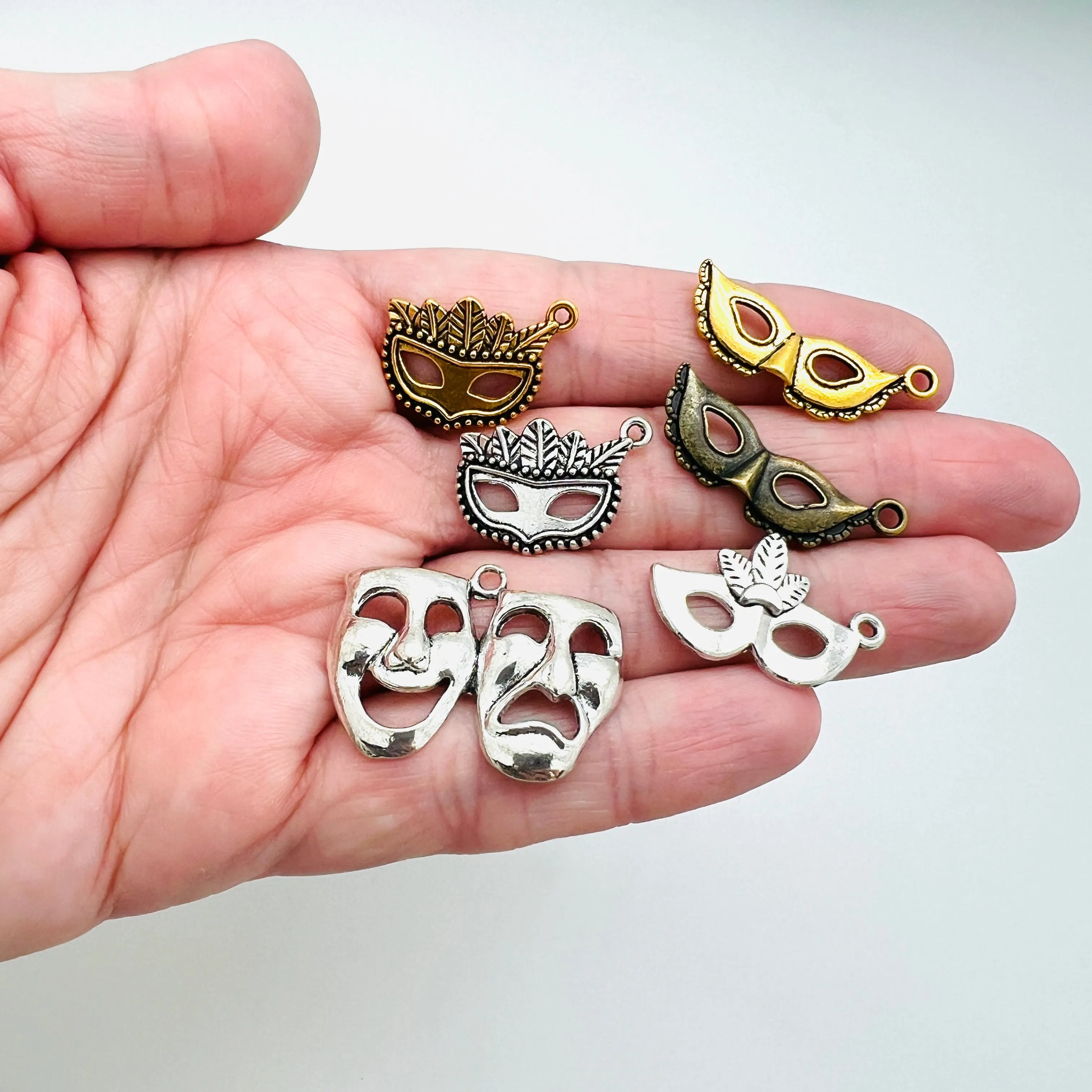 Mask Charms - 20pcs